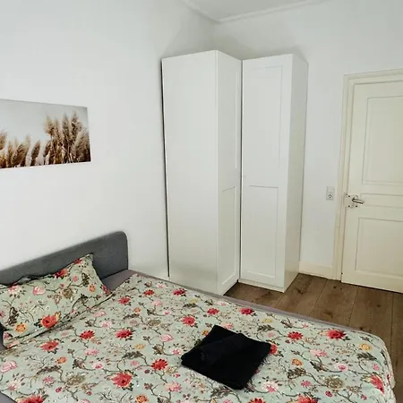 Gemuetliche Altbauwohnung In Stuttgart Ostendplatz Exterior foto