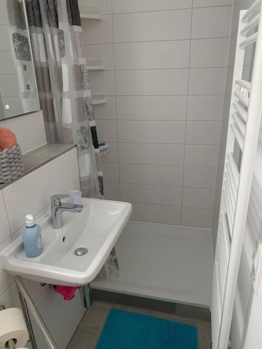 Apartment Gemuetliche Altbauwohnung In Ostendplatz Stuttgart