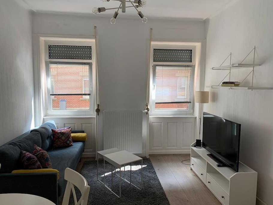 Apartment Gemuetliche Altbauwohnung In Ostendplatz Stuttgart
